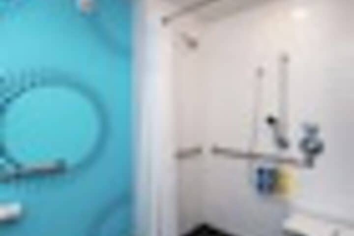 Room 71 of 123