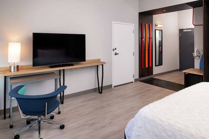 Room 15 of 123