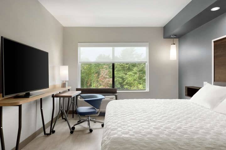 Room 14 of 38