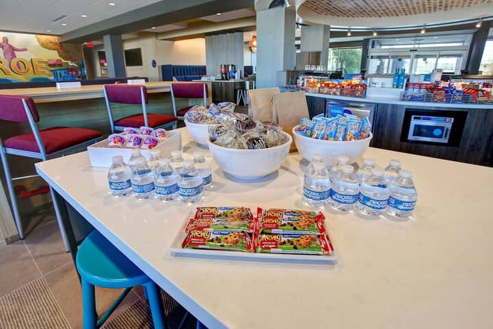 Breakfast/Coffee Service 36 of 44