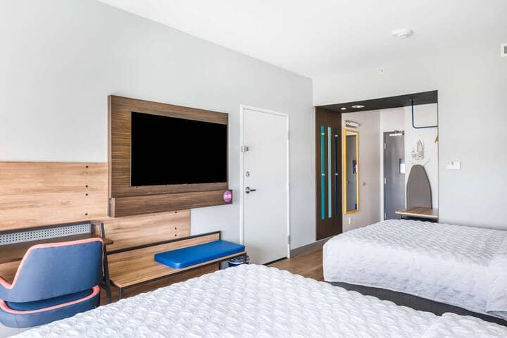 Room 13 of 57